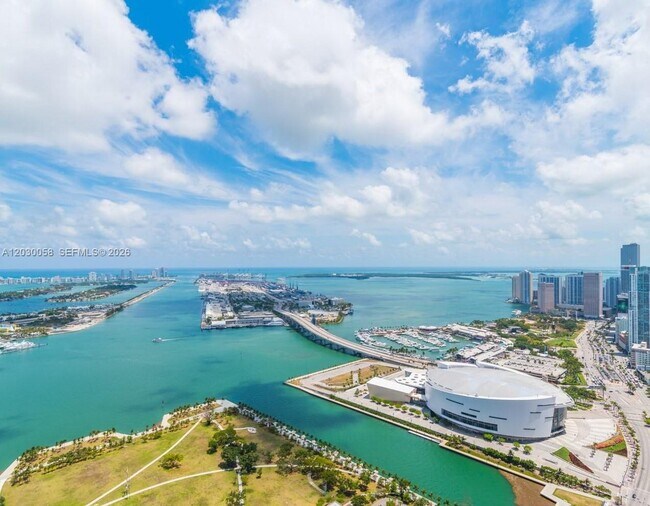 Building Photo - 1100 Biscayne Blvd