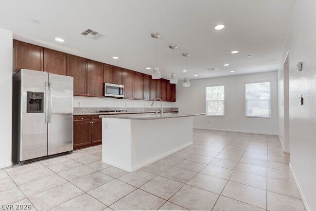 Building Photo - 4650 Ranch House Rd