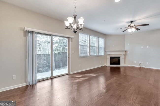 Building Photo - 1623 Trailview Way NE