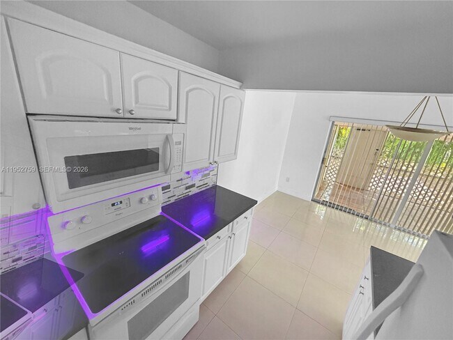 Building Photo - 400 Minorca Ave