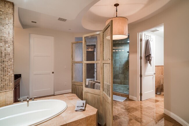 Building Photo - Rates Vary: $7,495 - $12,495