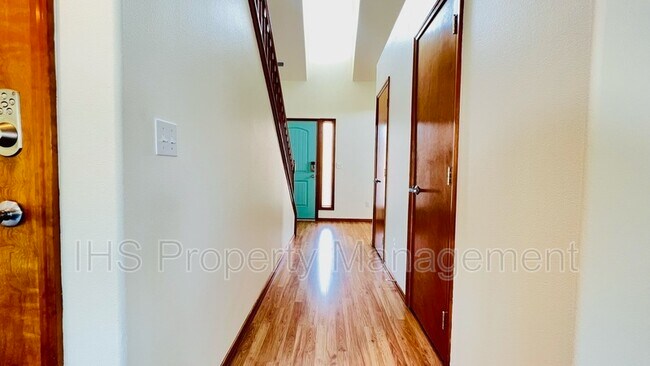 Building Photo - 5131 Milky Way