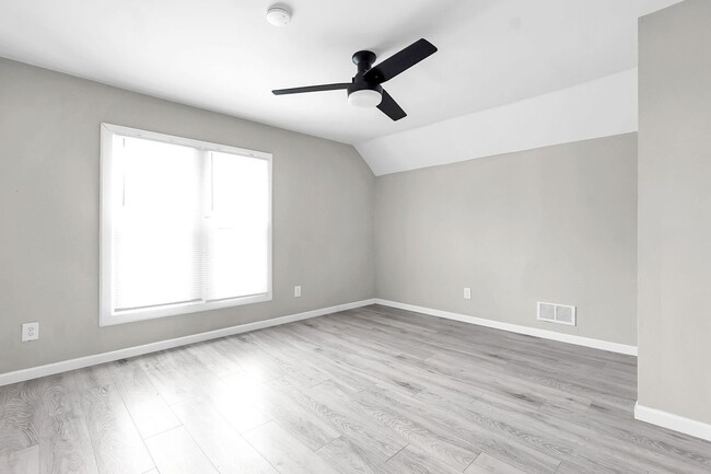 Building Photo - 601 Southwood Ave