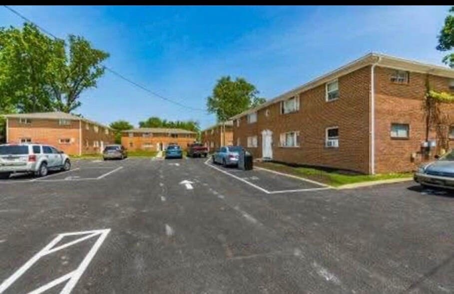 Building Photo - 1954 Oakland Park Ave