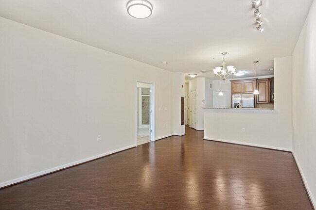 Building Photo - Silver Spring, MD