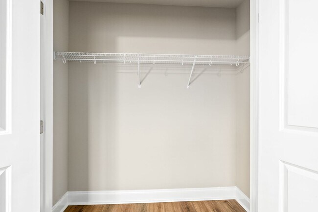 Building Photo - 807 Asbury Hl Ln