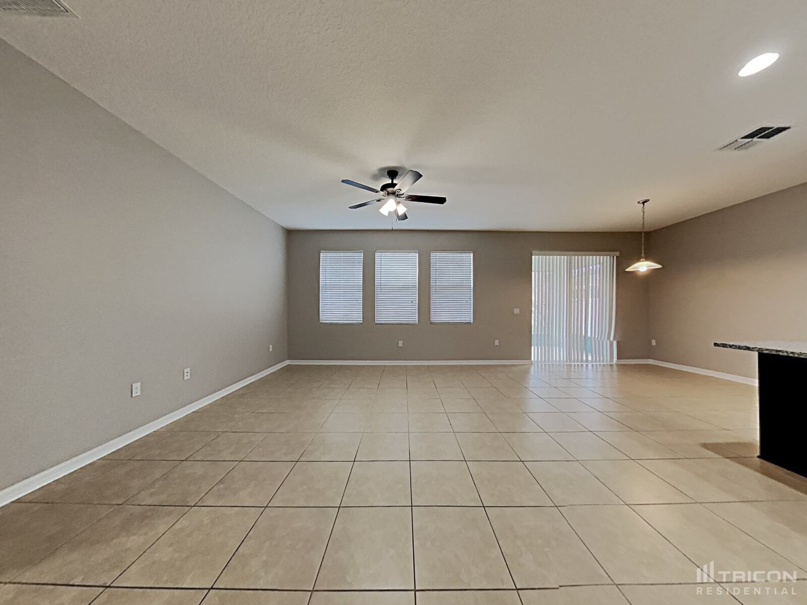 Building Photo - 3273 Zander Dr