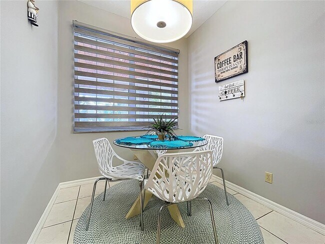 Building Photo - 3506 54th Dr W