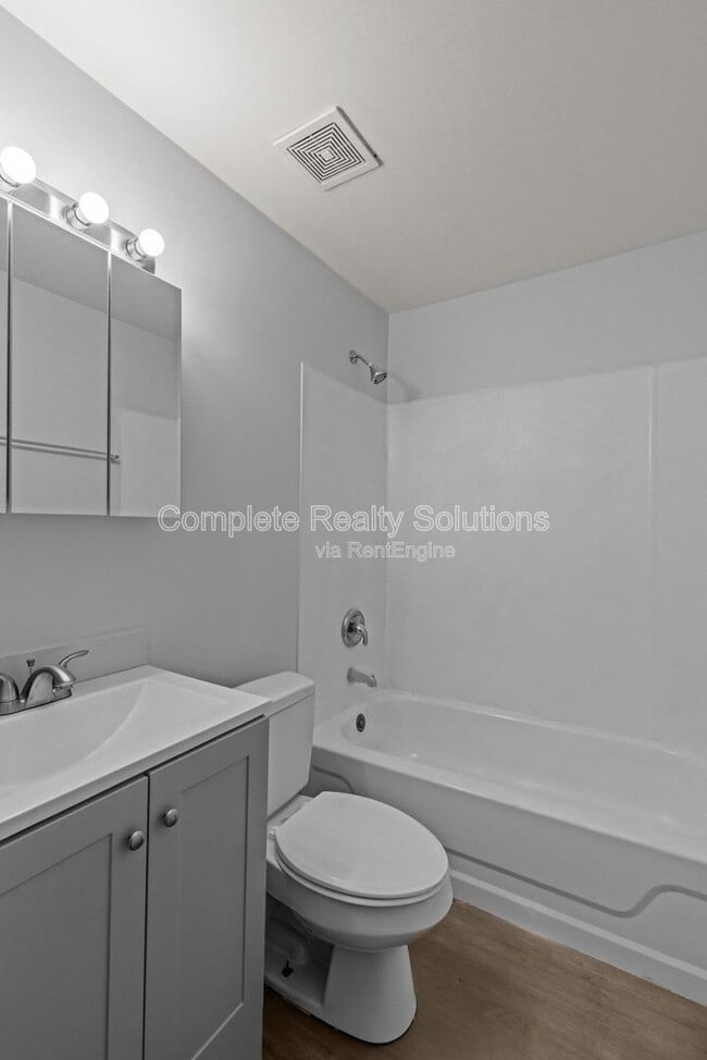 Building Photo - 4320 Rickey Dr