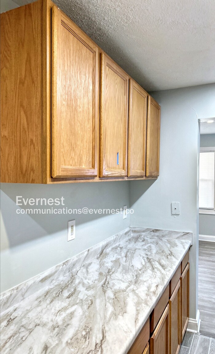 Building Photo - 18410 Landseer Rd