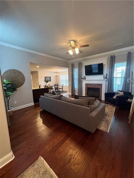 Building Photo - 2002 Price Ave