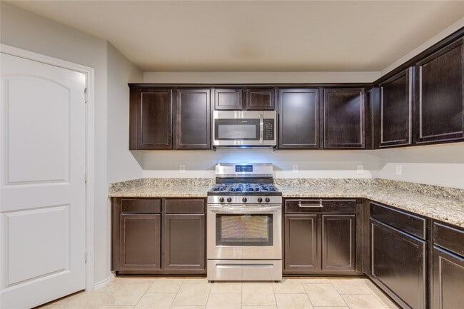 Building Photo - 23627 Eldarica Pine Ct