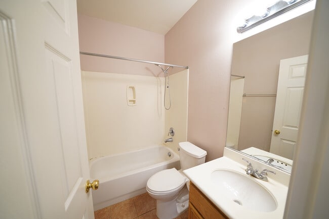 Building Photo - 28321 Maitland Ln