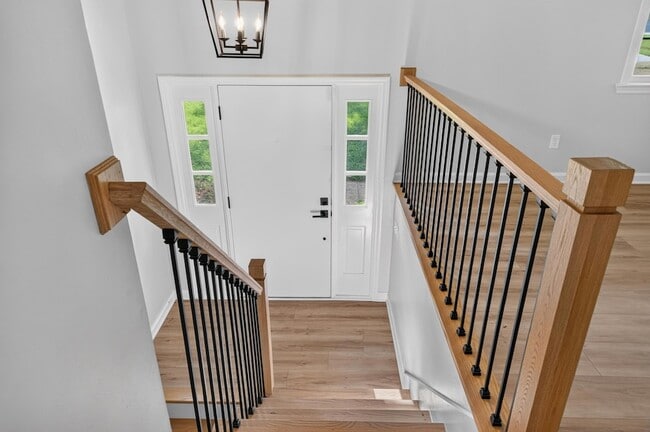 Building Photo - 9512 Heathwood Dr