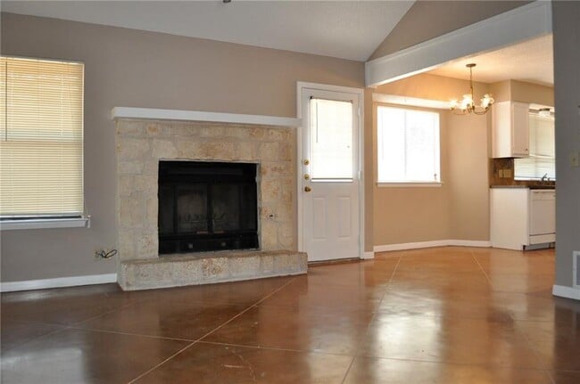 Building Photo - 6901 Argonne Forest Cove