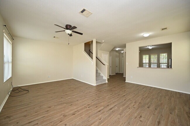 Building Photo - 16806 Mammoth Springs Dr