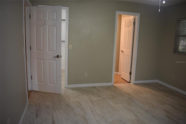 Building Photo - 4501 Neptune Rd