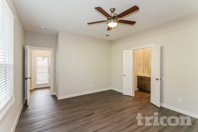 Building Photo - 2326 Bailey Flds Ln