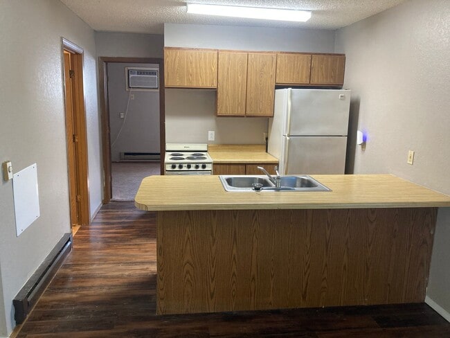 Building Photo - 1 Bedroom 1 Bathroom Apartment!