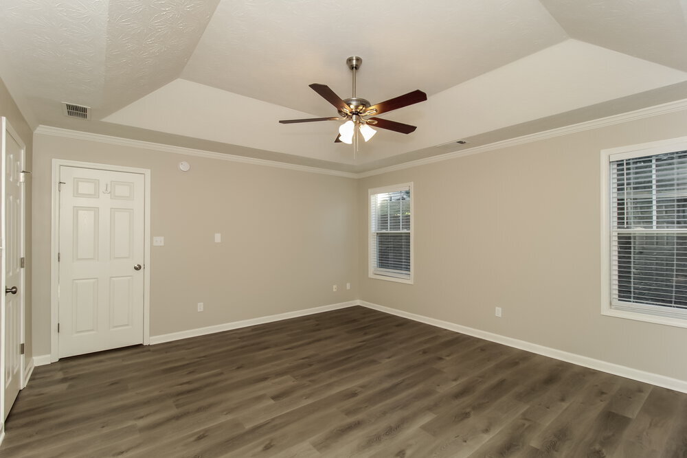 Building Photo - 100 Klintfield Trail