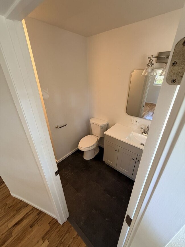 Building Photo - Beautifully Remodeled 3-Bedroom, 2-Bath Home