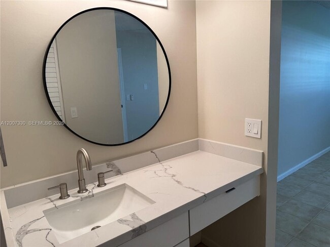 Building Photo - 12501 SW 14th St