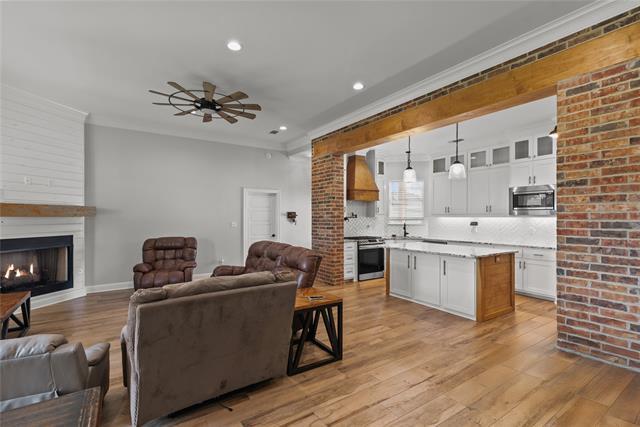 Building Photo - 24 Turtle Creek Dr