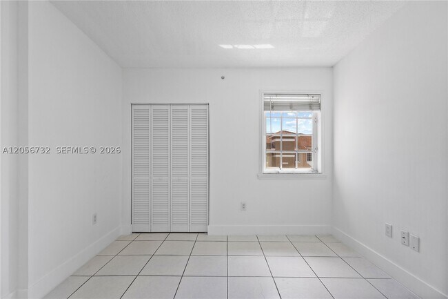 Building Photo - 13165 SW 64th Terrace