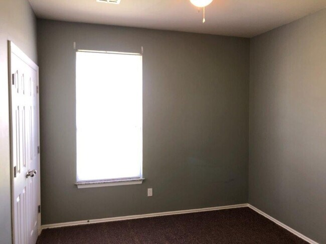 Building Photo - $200 off your move in by Oct 15th! Located...