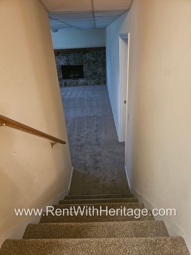 Building Photo - WOW! GORGEOUS HOME / PARTIAL FINISHED BASEMENT / RESORT STYLE POOL/ ALEXANDER HIGH SCHOOL