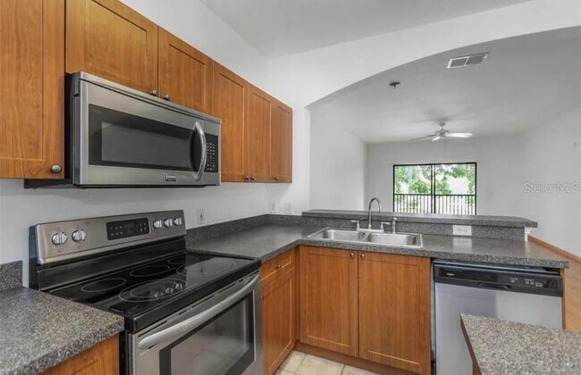 Building Photo - 2139 Chianti Pl