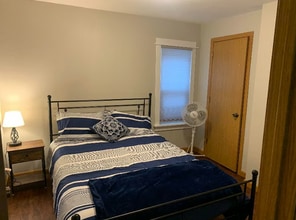 Building Photo - Cozy 1 bed/1 bath House in La Crosse