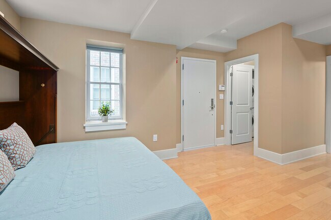 Building Photo - 2818 Connecticut Ave NW