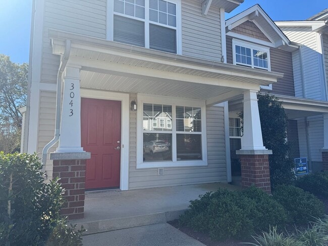 Building Photo - Great 2BR Townhome in Bellevue