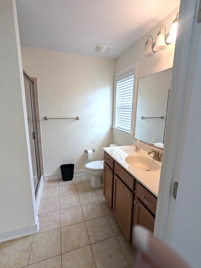 Building Photo - 208 Lewis Burwell Pl