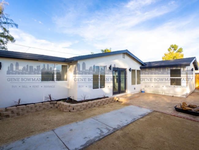 Building Photo - Stunning Remodeled Home in Acoma - 4 Beds ...