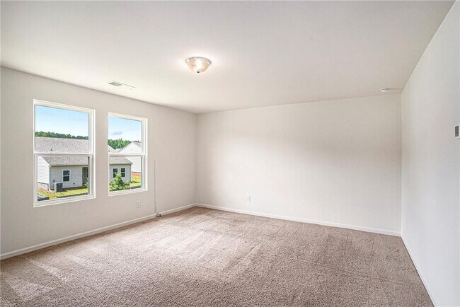 Building Photo - 10 Nordette Ln