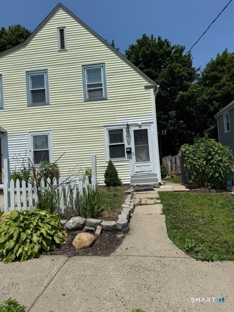 Building Photo - 146 Greene St