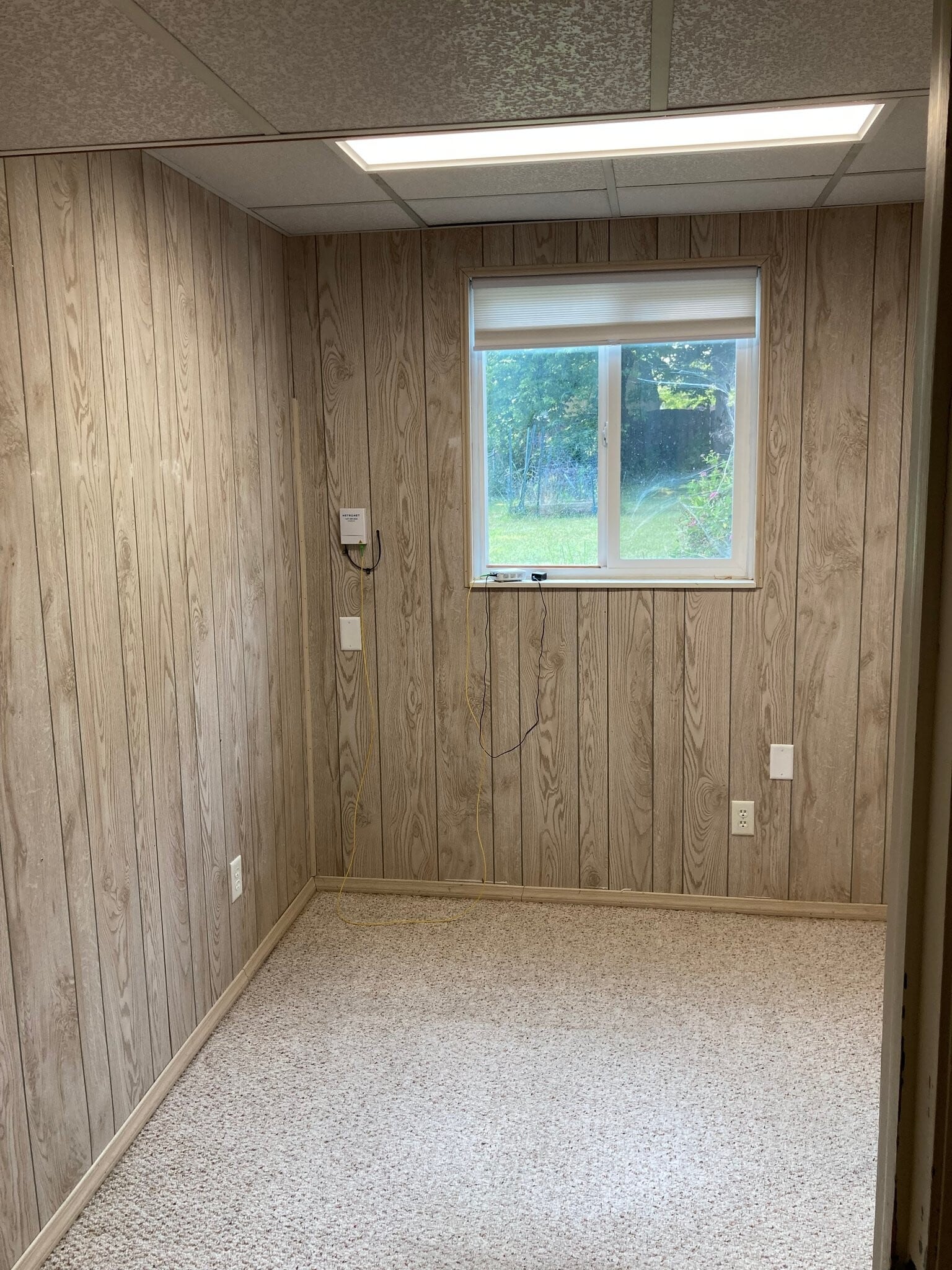 Building Photo - 585 Meadowview Ln