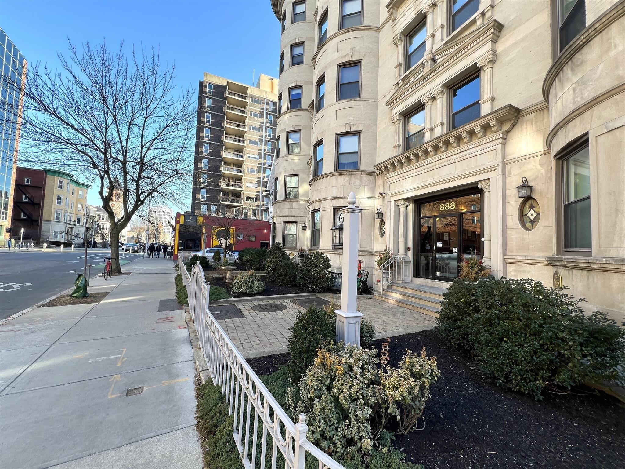 Building Photo - 878 Massachusetts Ave