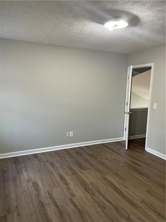 Building Photo - 3140 Serenade Ct