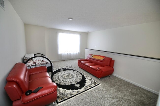 Building Photo - 216 Old Bay Dr