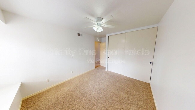 Building Photo - 13274 Creek Park Ln