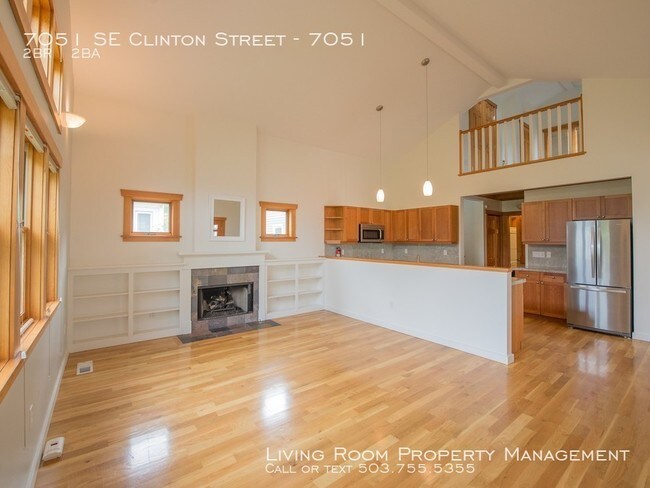 Building Photo - 7051 SE Clinton St