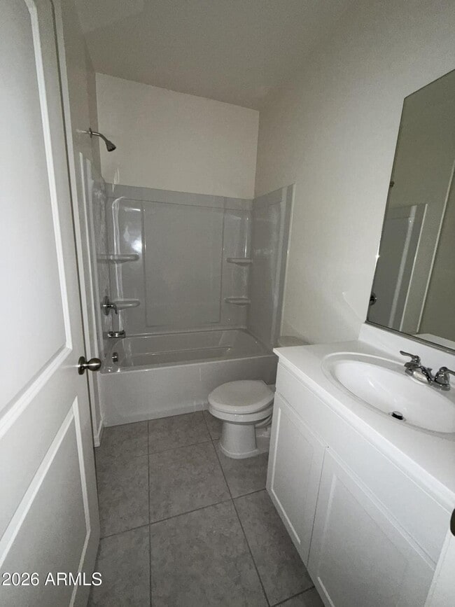 Building Photo - 4342 E Kolin Ln