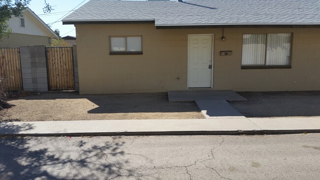 Unit B front view - 2138 E Turney Ave