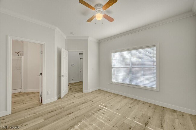 Building Photo - 139 Bloomsbury Ave