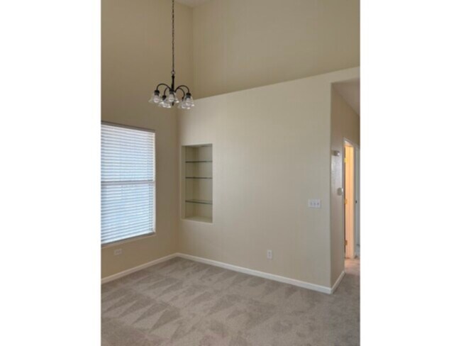 Building Photo - Meadow Hills Village V, 2nd floor