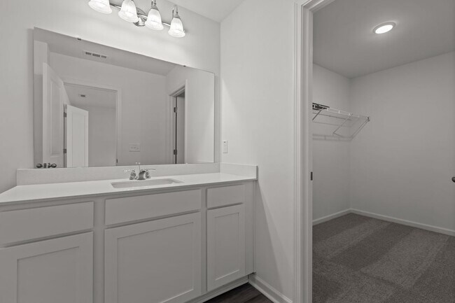 Building Photo - Glenn Crossing