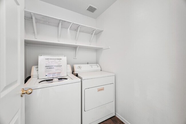 Building Photo - 35108 N 31st Ave